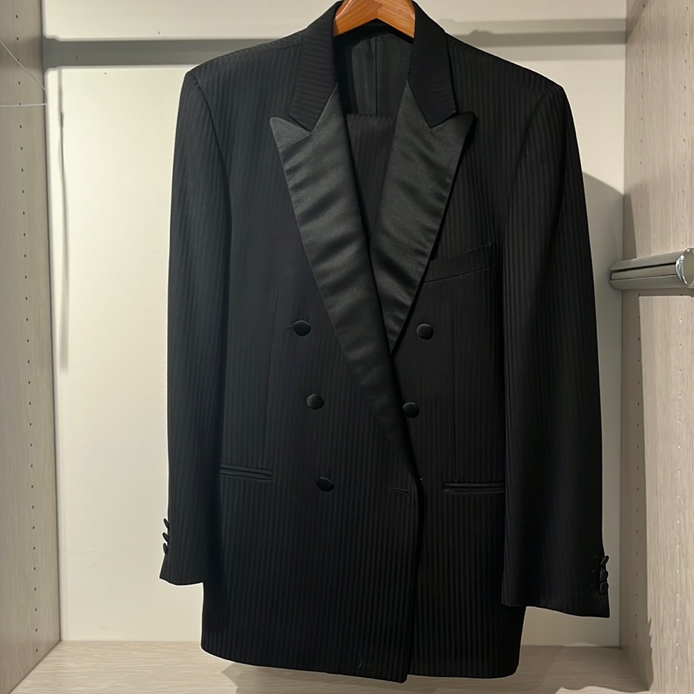 Luigi Cardini Black Suite